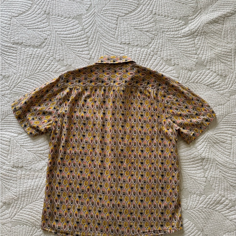 Faherty Button Down Shirt, Banana Leaf Gray, Size L - Picture 9 of 10